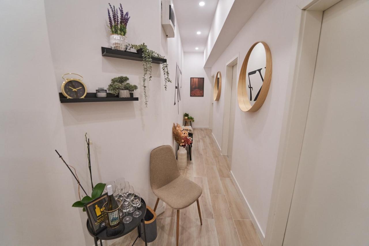 Ak7 Boutique Suites Budapest Exteriör bild